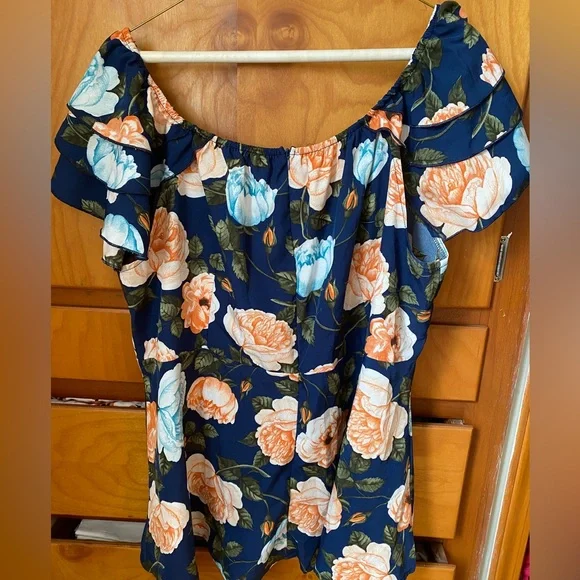 Plus-Size Off Shoulder Layered Ruffle - Picture 3 of 3